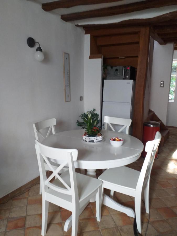 Belle Maison Au Coeur De Recloses Eksteriør bilde