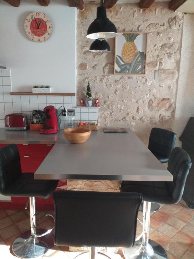 Belle Maison Au Coeur De Recloses Eksteriør bilde